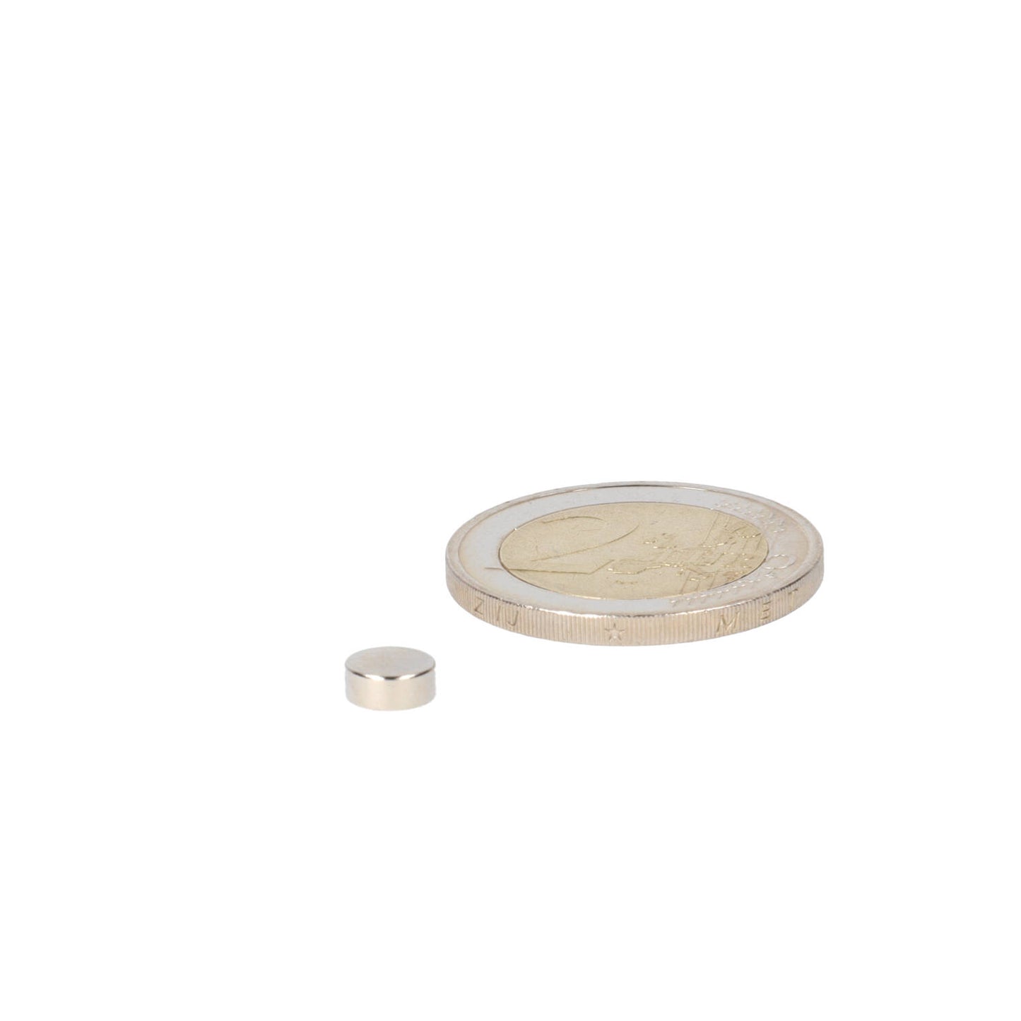 Disc magnet 6 x 2.5 mm (diametrically magnetized)